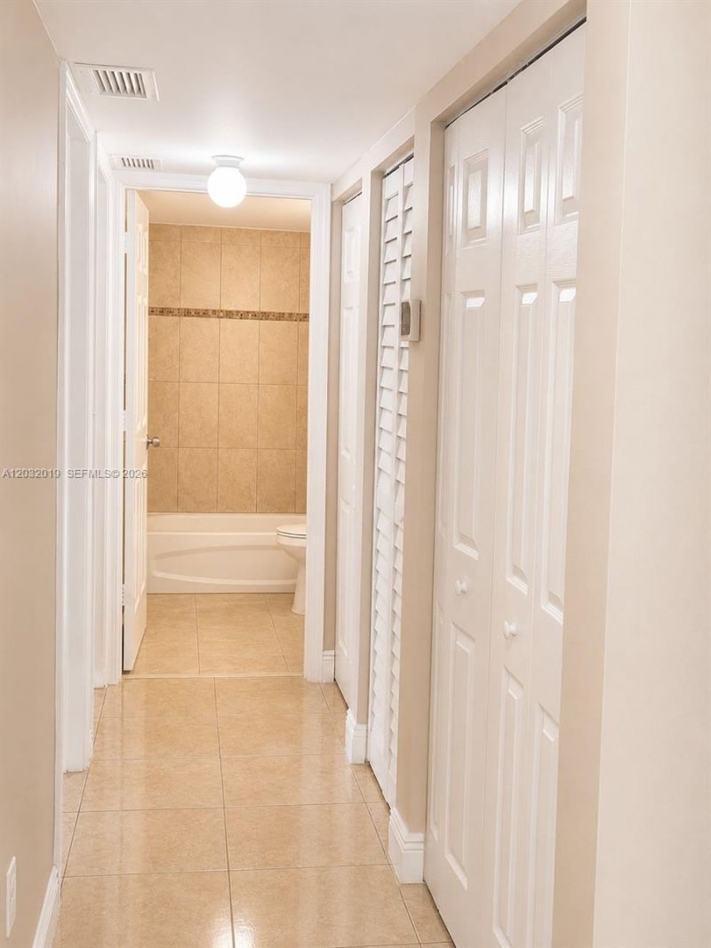 1990 NW 4th Ct , Unit 1, Miami, FL 33136 Photo