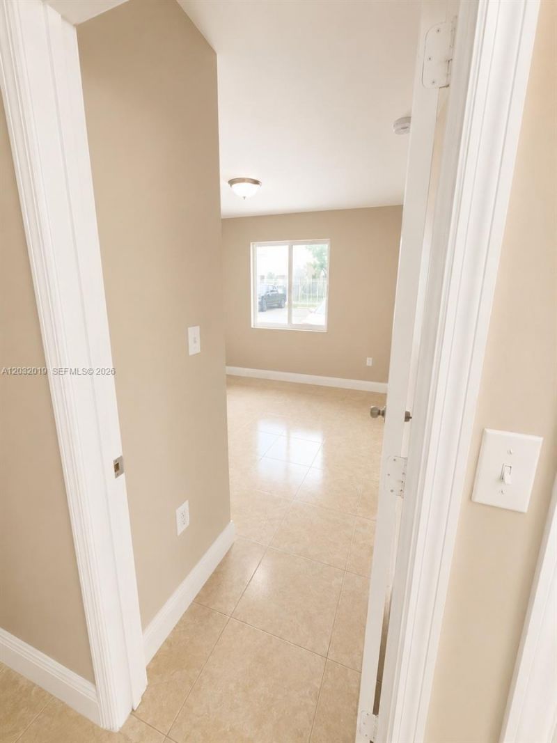 1990 NW 4th Ct , Unit 1, Miami, FL 33136 Photo