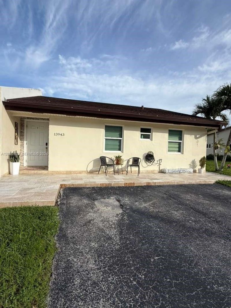 13943 SW 52nd Ln , Miami, FL 33175 Photo