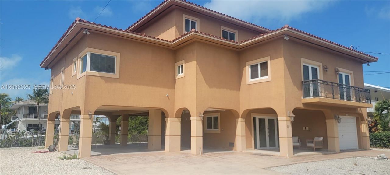 51 W Plaza Del Lago , Unit ., Islamorada, FL 33036 Photo