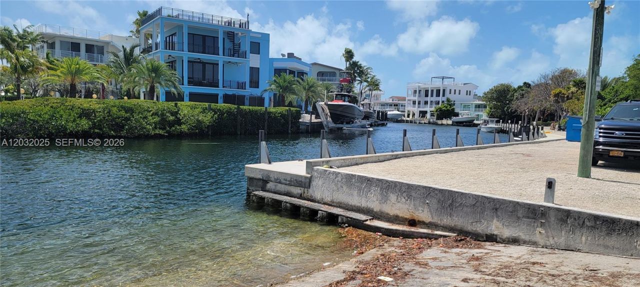 51 W Plaza Del Lago , Unit ., Islamorada, FL 33036 Photo