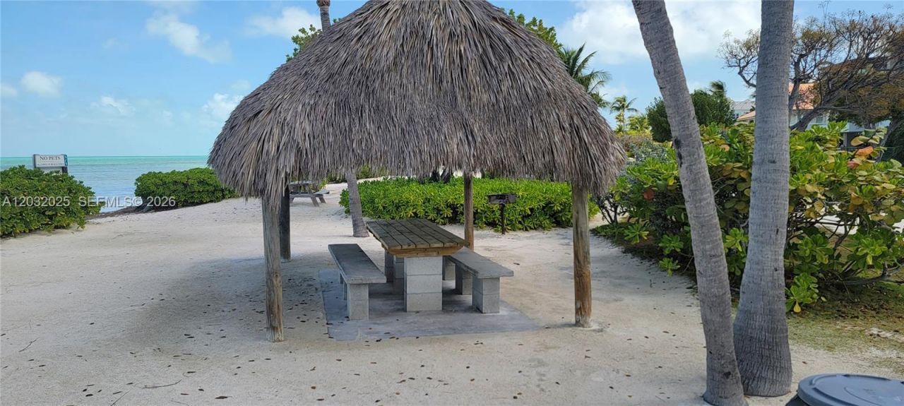 51 W Plaza Del Lago , Unit ., Islamorada, FL 33036 Photo
