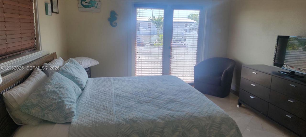 51 W Plaza Del Lago , Unit ., Islamorada, FL 33036 Photo