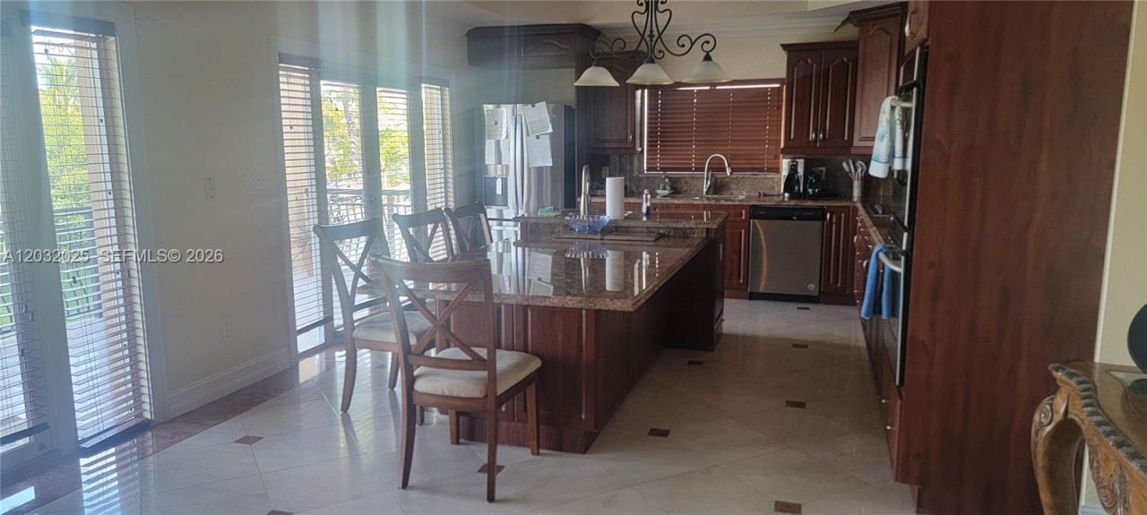 51 W Plaza Del Lago , Unit ., Islamorada, FL 33036 Photo