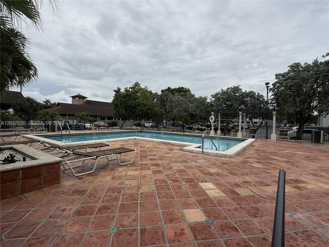 10413 N Kendall Dr , Unit B208, Miami, FL 33176 Photo