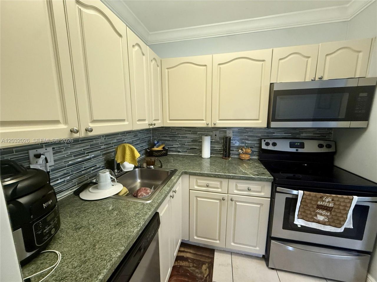 10413 N Kendall Dr , Unit B208, Miami, FL 33176 Photo