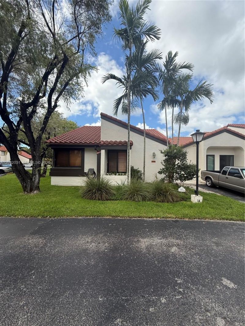 12430 SW 94th Ter , Miami, FL 33186 Photo