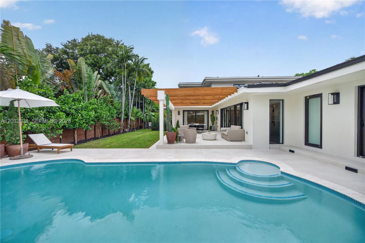 1234 NE 101st St , Miami Shores, FL 33138 Photo