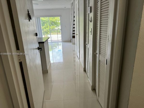 5731 NW 37th St , Unit 310, Virginia Gardens, FL 33166