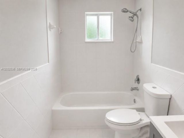 1890 NW 204th St, Miami Gardens, FL 33056 Photo