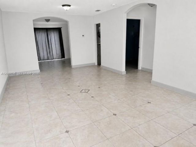 1890 NW 204th St, Miami Gardens, FL 33056 Photo