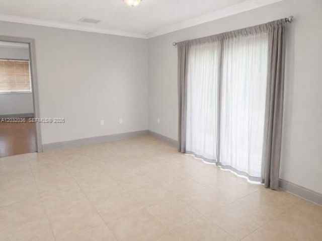 1890 NW 204th St, Miami Gardens, FL 33056 Photo