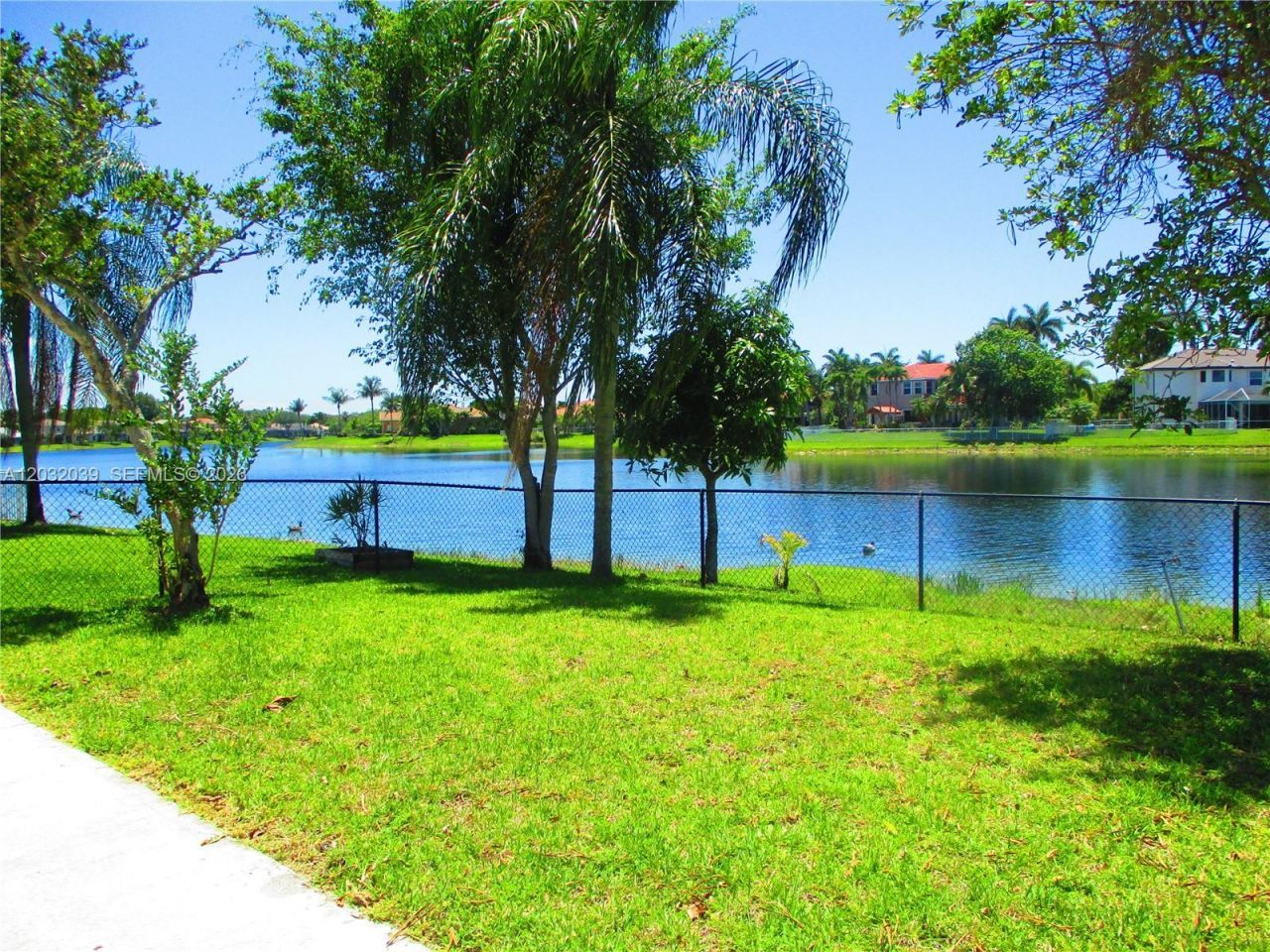 5272 NW 117th Ave, Coral Springs, FL 33076 Photo