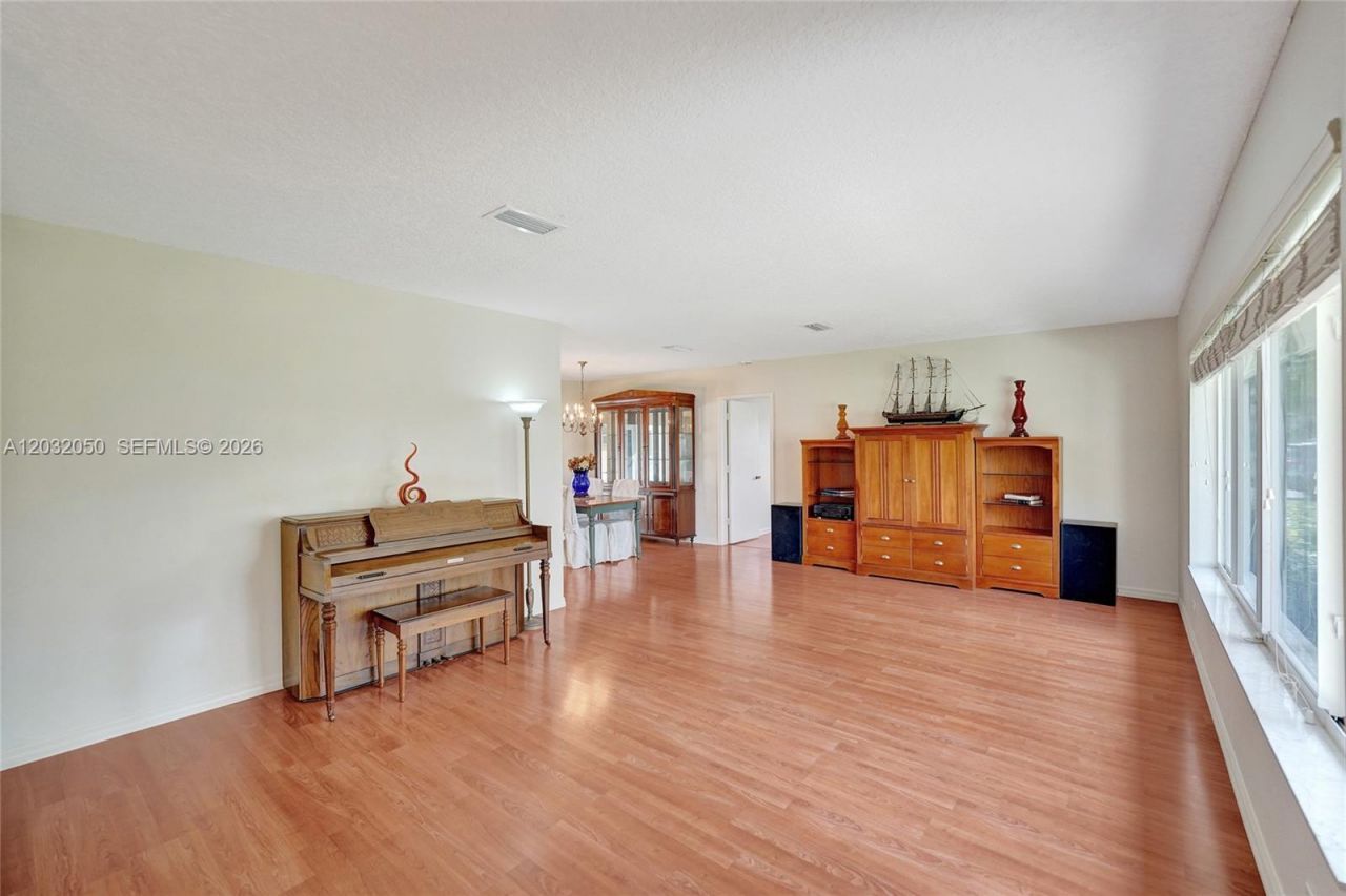 7421 NW 8th Ct, Plantation, FL 33317 Photo