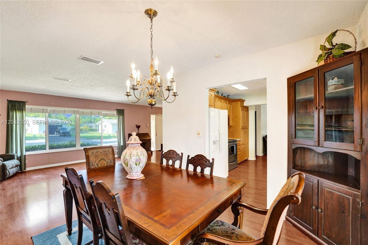 7421 NW 8th Ct , Plantation, FL 33317 Photo