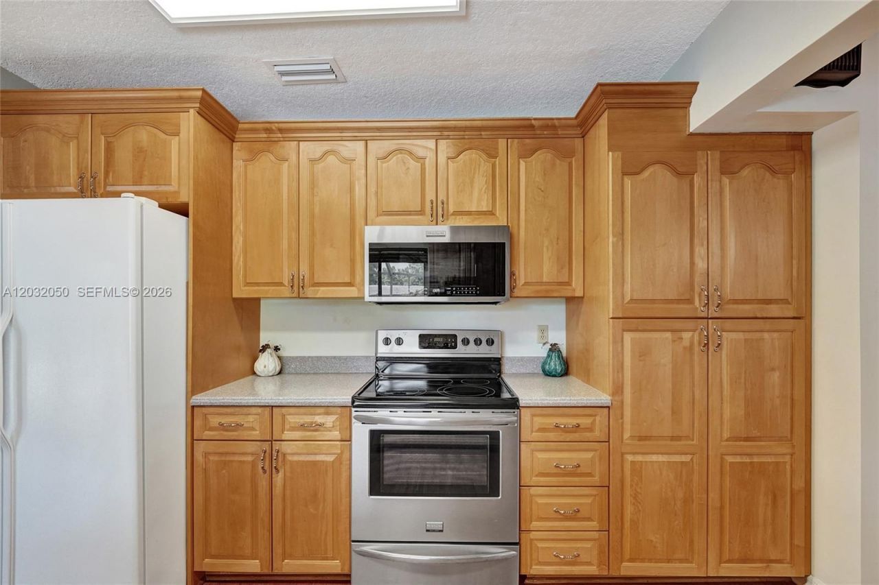 7421 NW 8th Ct, Plantation, FL 33317 Photo