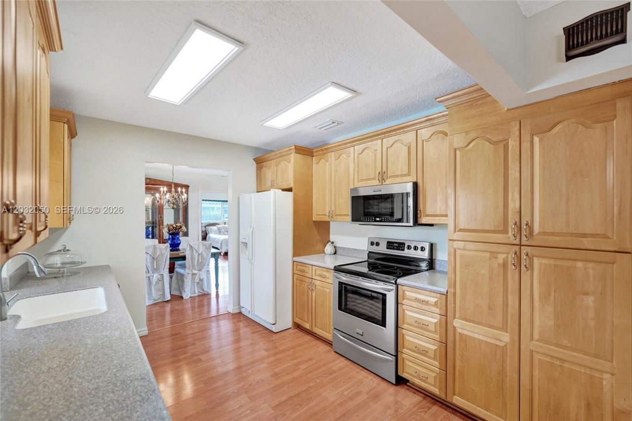7421 NW 8th Ct, Plantation, FL 33317 Photo