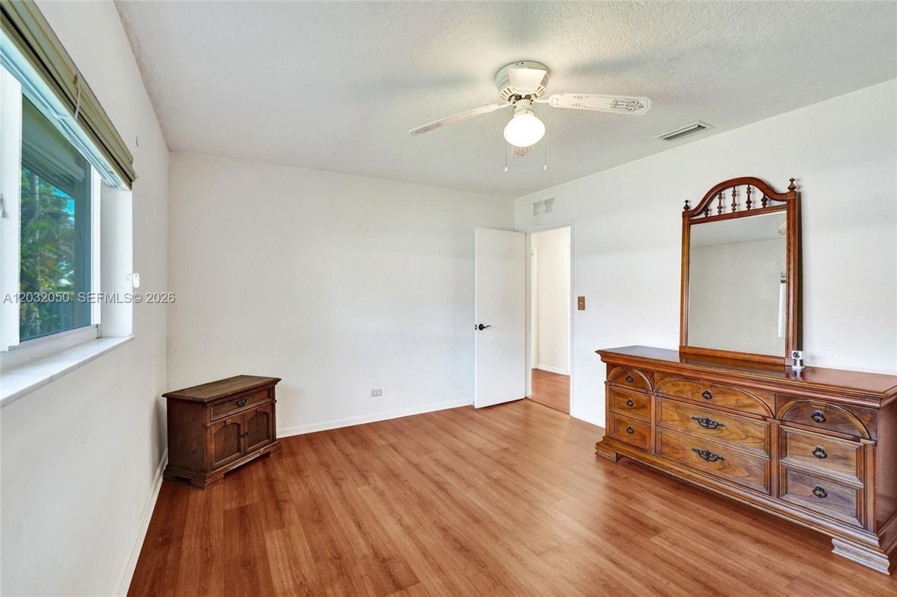 7421 NW 8th Ct , Plantation, FL 33317 Photo