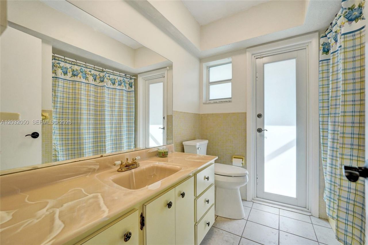 7421 NW 8th Ct, Plantation, FL 33317 Photo