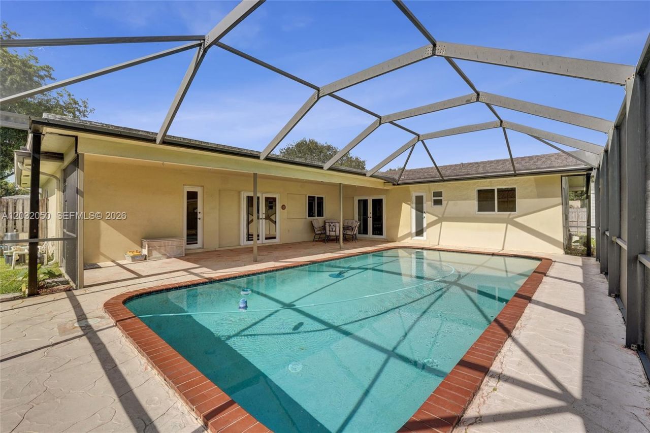 7421 NW 8th Ct , Plantation, FL 33317 Photo