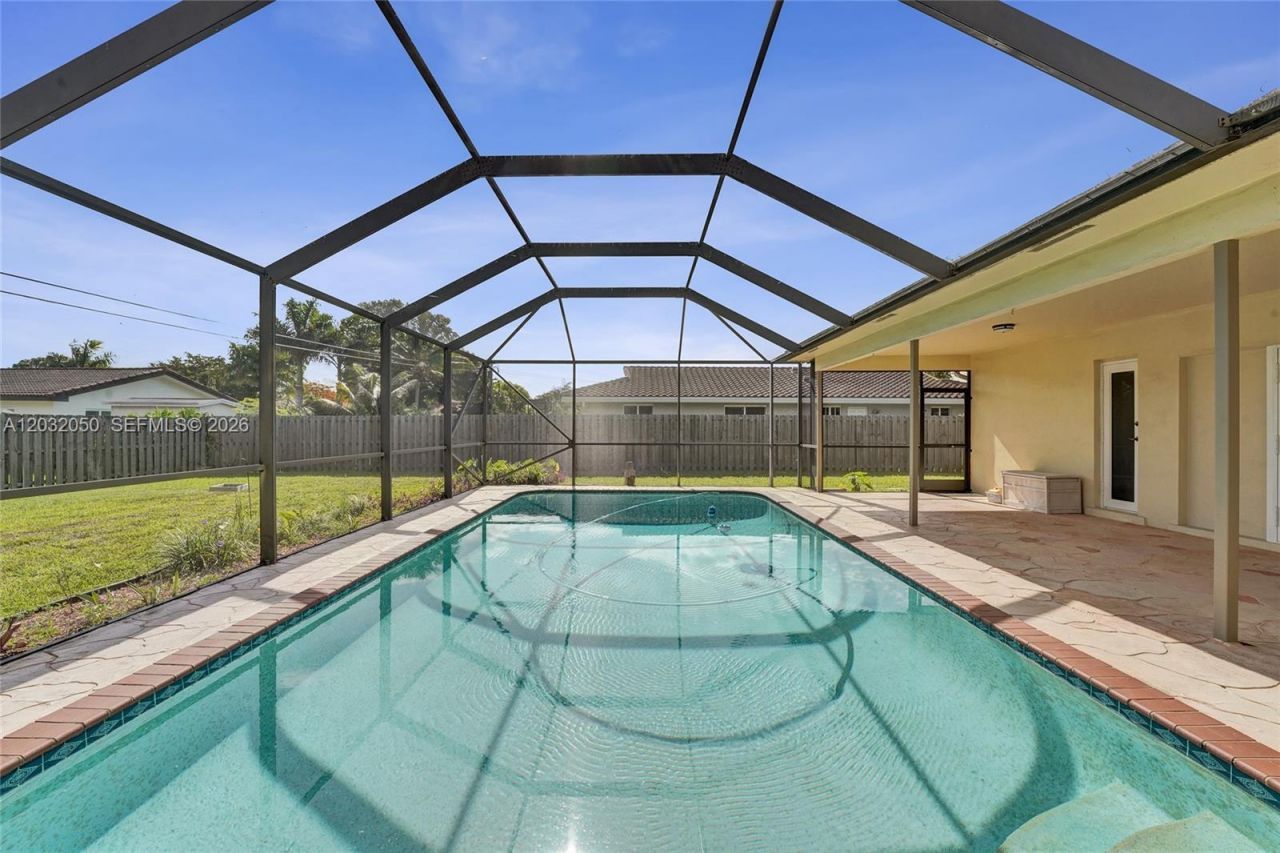 7421 NW 8th Ct , Plantation, FL 33317 Photo