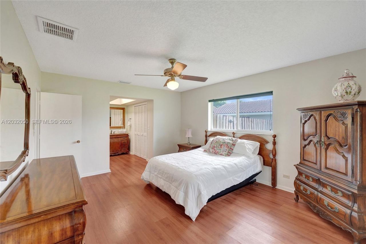 7421 NW 8th Ct, Plantation, FL 33317 Photo