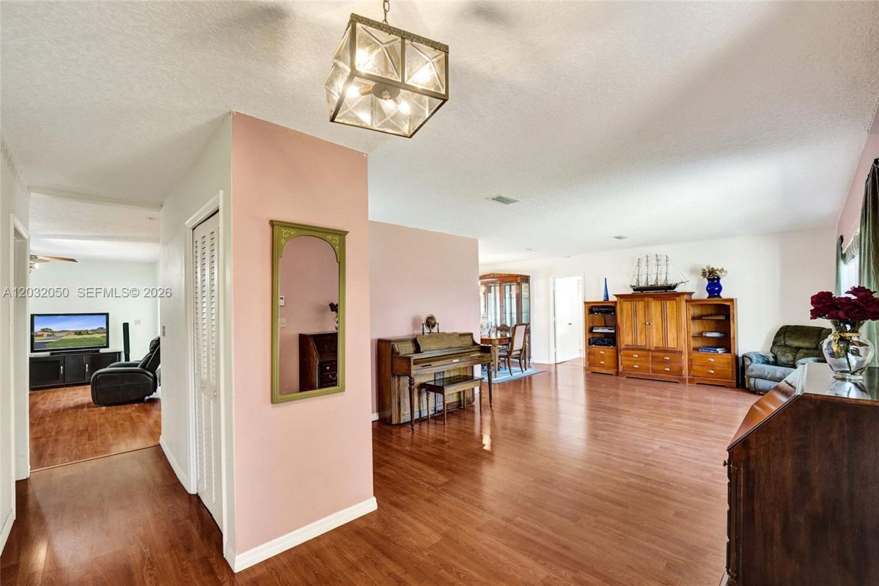 7421 NW 8th Ct , Plantation, FL 33317 Photo