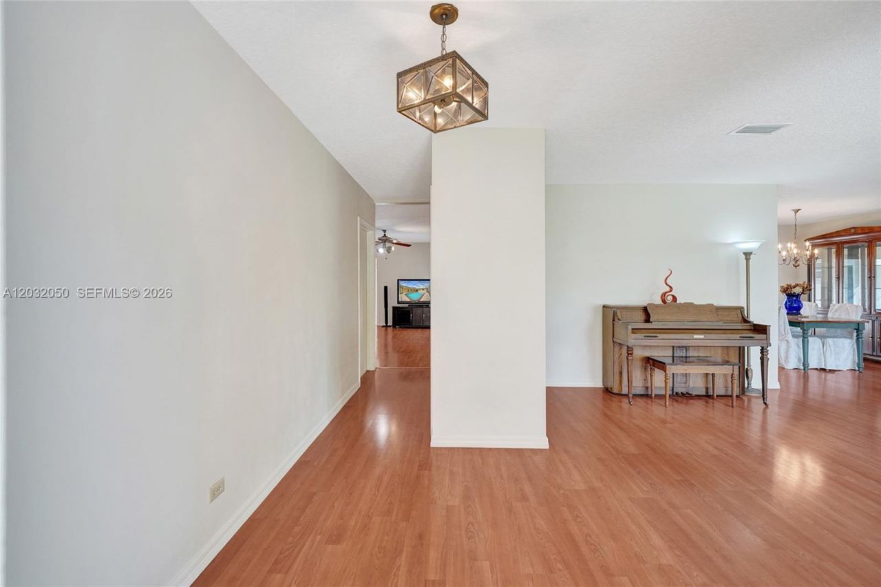 7421 NW 8th Ct, Plantation, FL 33317 Photo