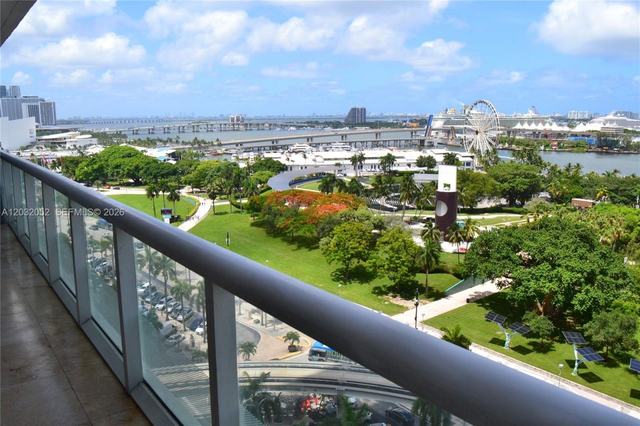 50 Biscayne Blvd , Unit 1408, Miami, FL 33132 Photo