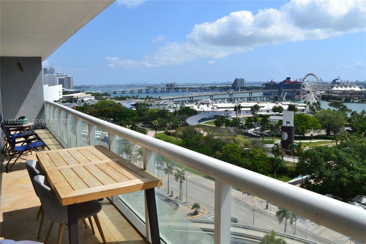 50 Biscayne Blvd , Unit 1408, Miami, FL 33132 Photo