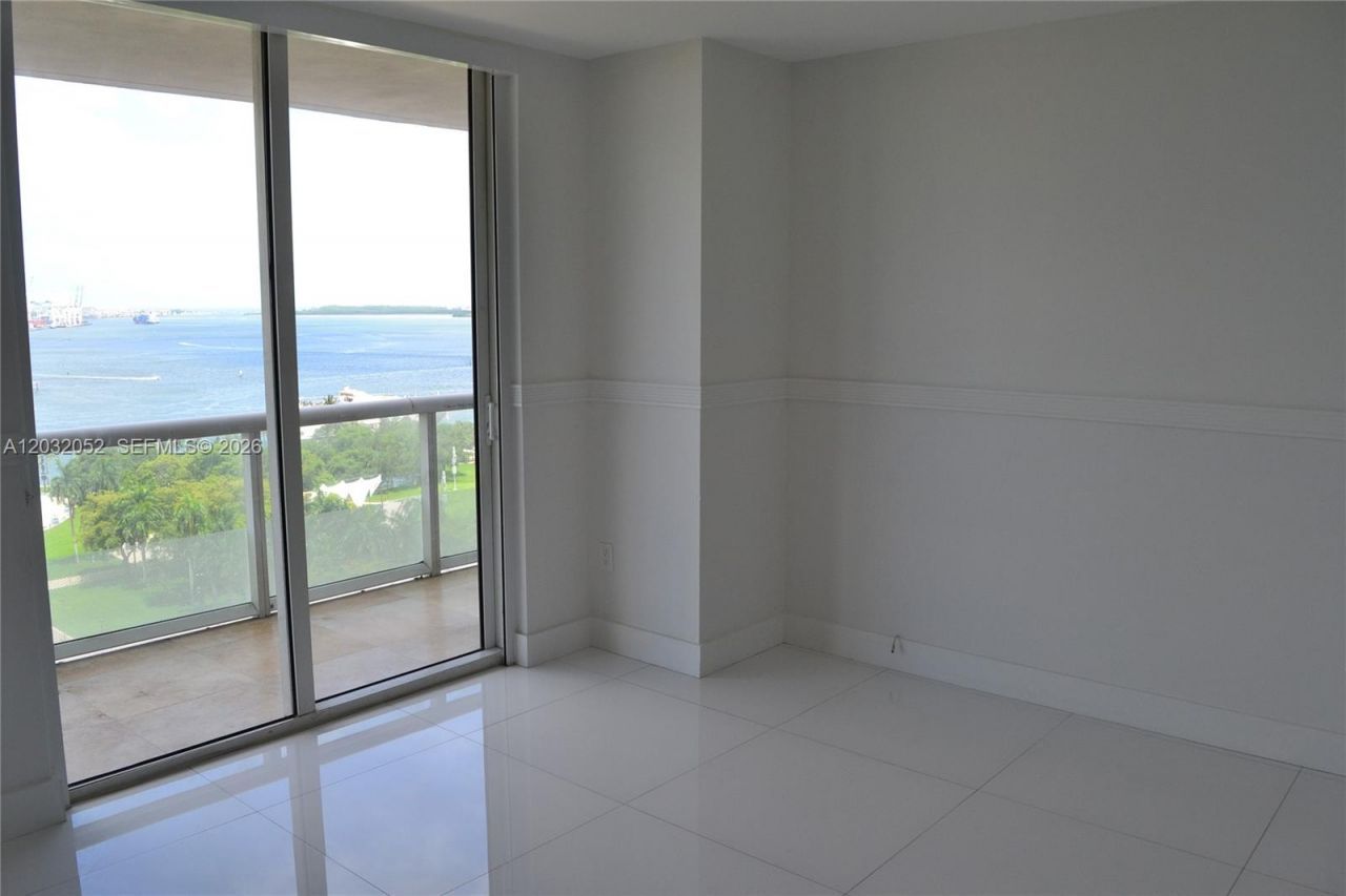 50 Biscayne Blvd , Unit 1408, Miami, FL 33132 Photo