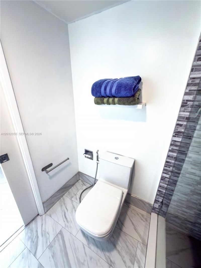 1200 SW 137th Ave , Unit 305E, Pembroke Pines, FL 33027 Photo