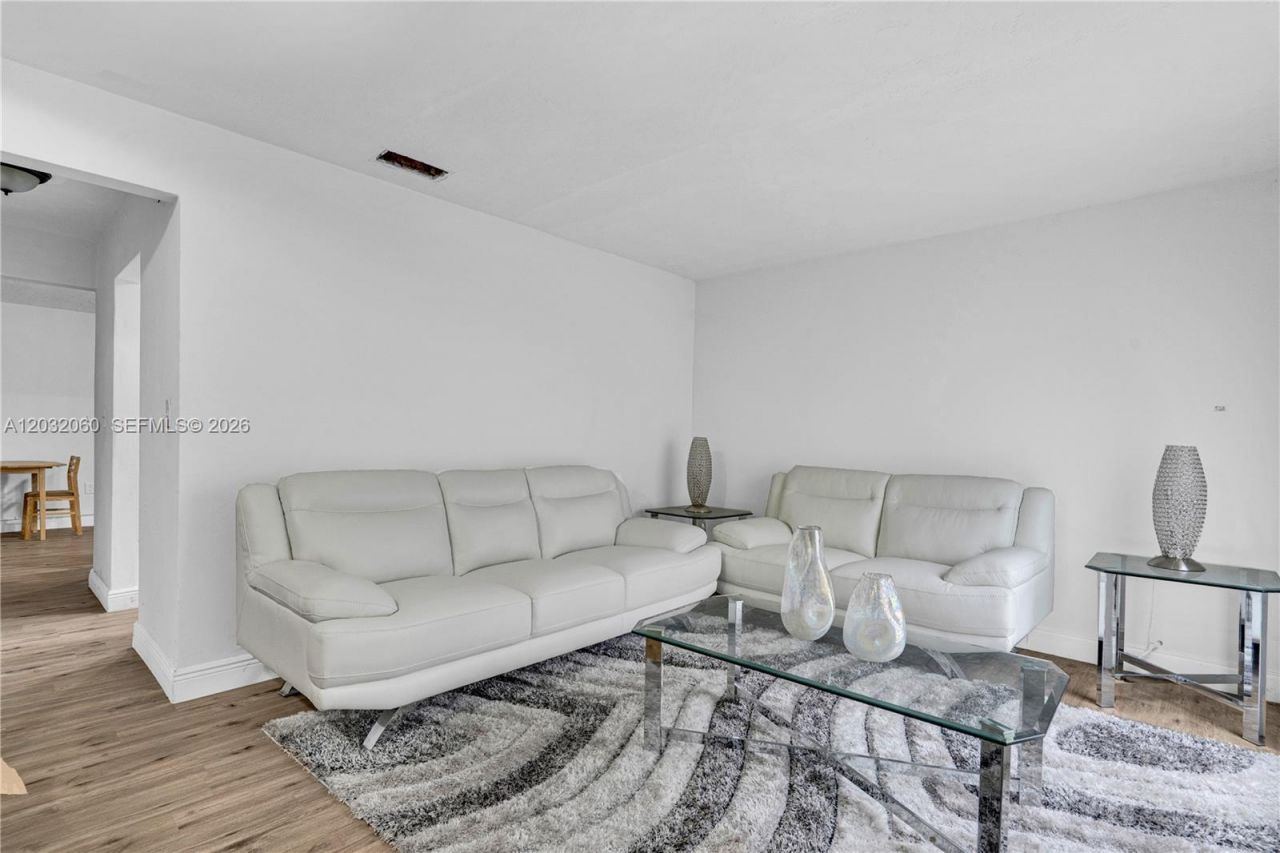 2790 NW 196th St , Unit 2790, Miami Gardens, FL 33056 Photo