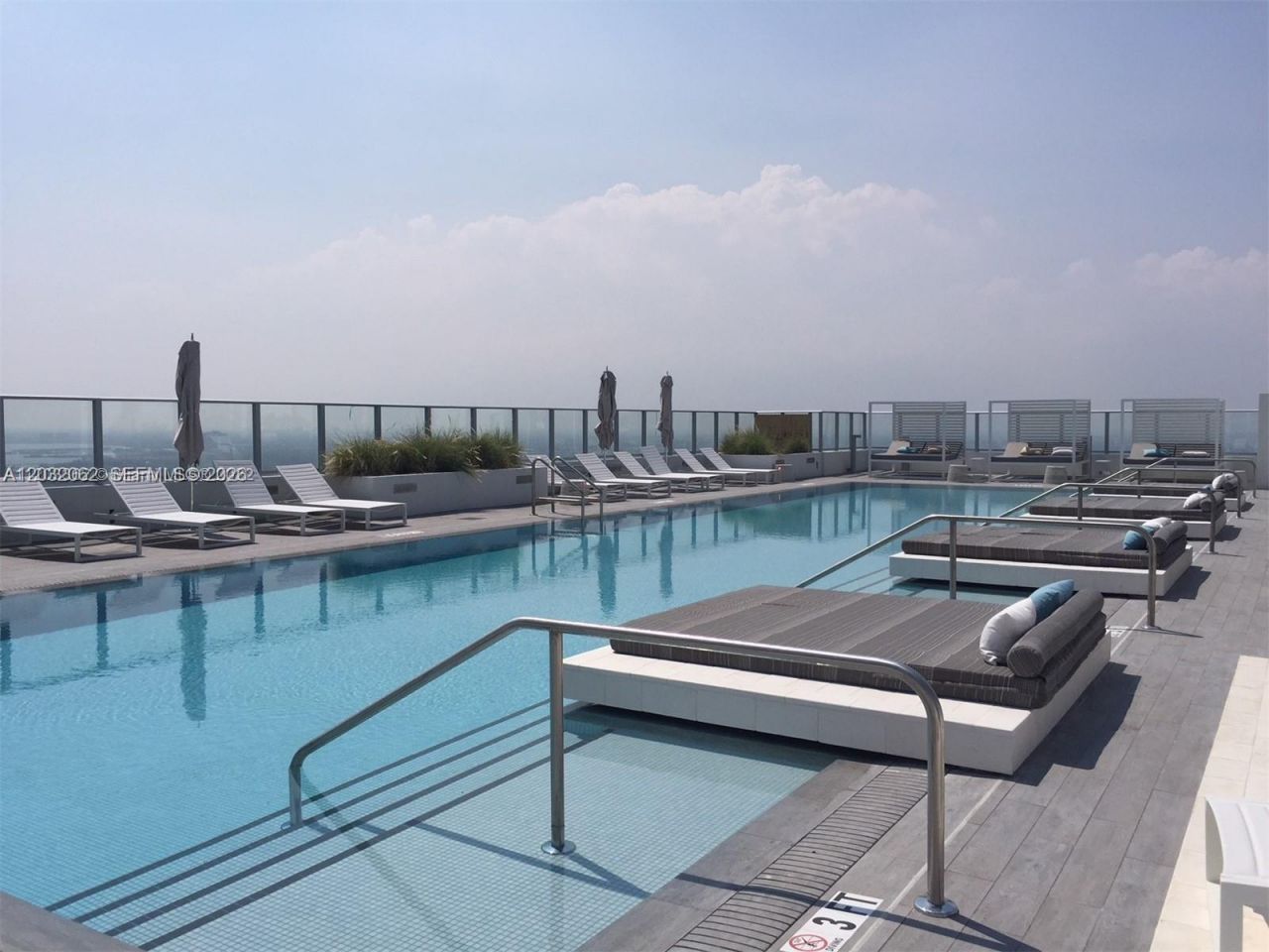1010 Brickell Ave, Unit 2704, Miami, FL 33131 Photo