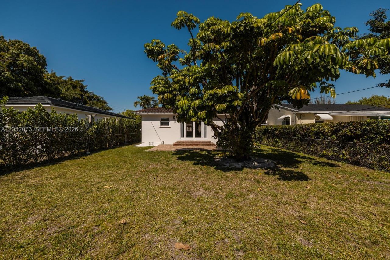 180 Carlisle Dr , Miami Springs, FL 33166 Photo