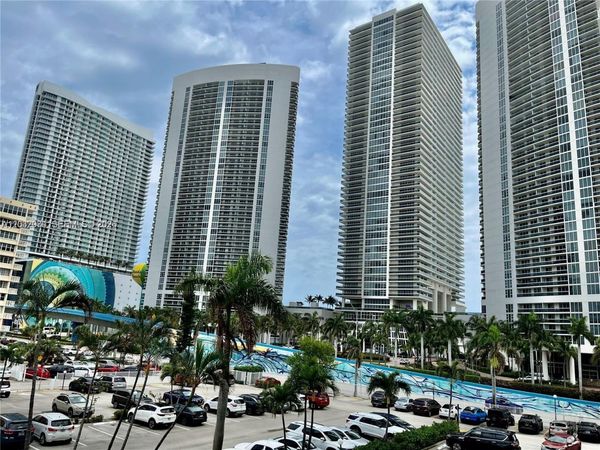1849 S Ocean Dr , Hallandale Beach, FL 33009