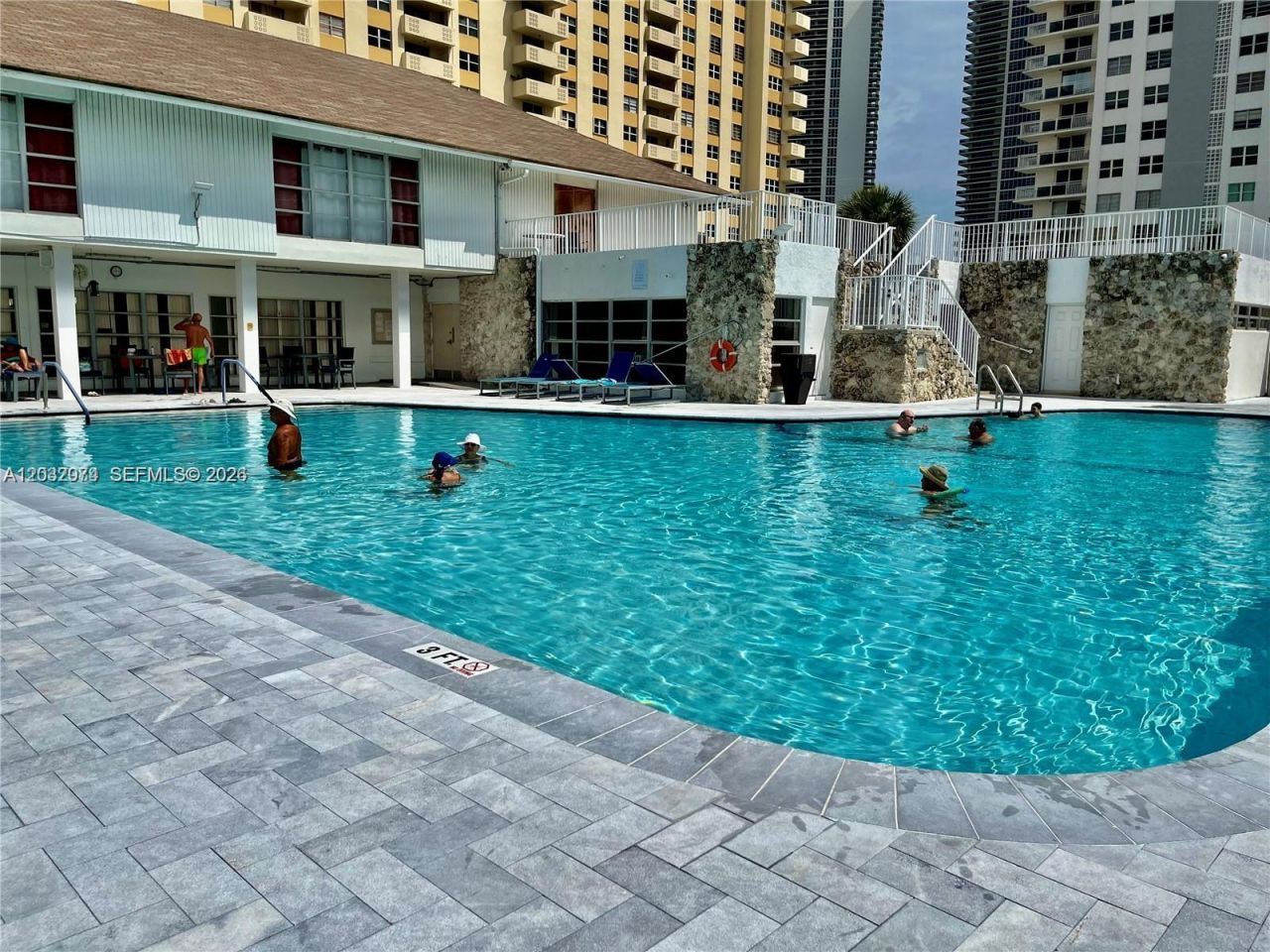 1849 S Ocean Dr , Hallandale Beach, FL 33009 Photo
