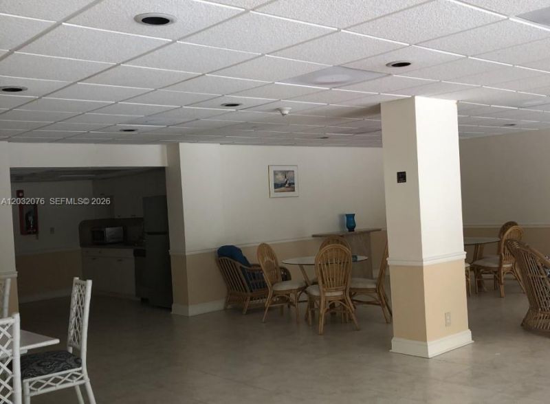 150 Ocean Lane Dr, Unit 4B, Key Biscayne, FL 33149 Photo