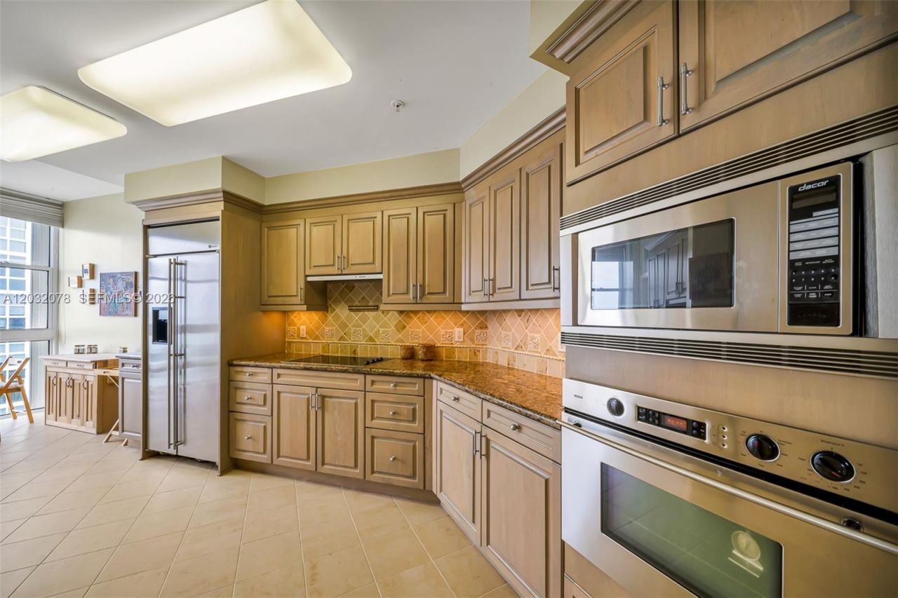 6051 N Ocean Dr, Unit 1501, Hollywood, FL 33019 Photo