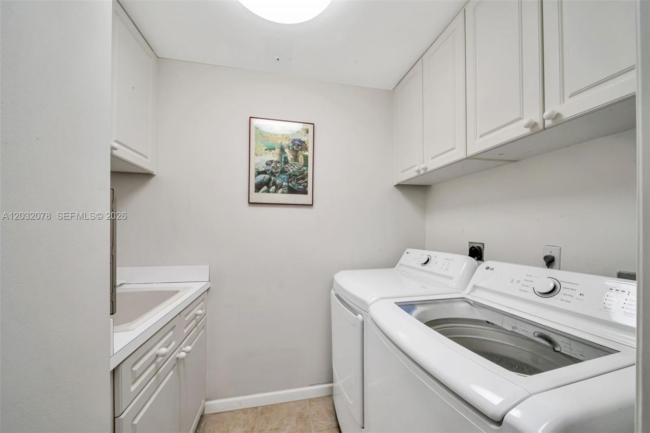 6051 N Ocean Dr, Unit 1501, Hollywood, FL 33019 Photo