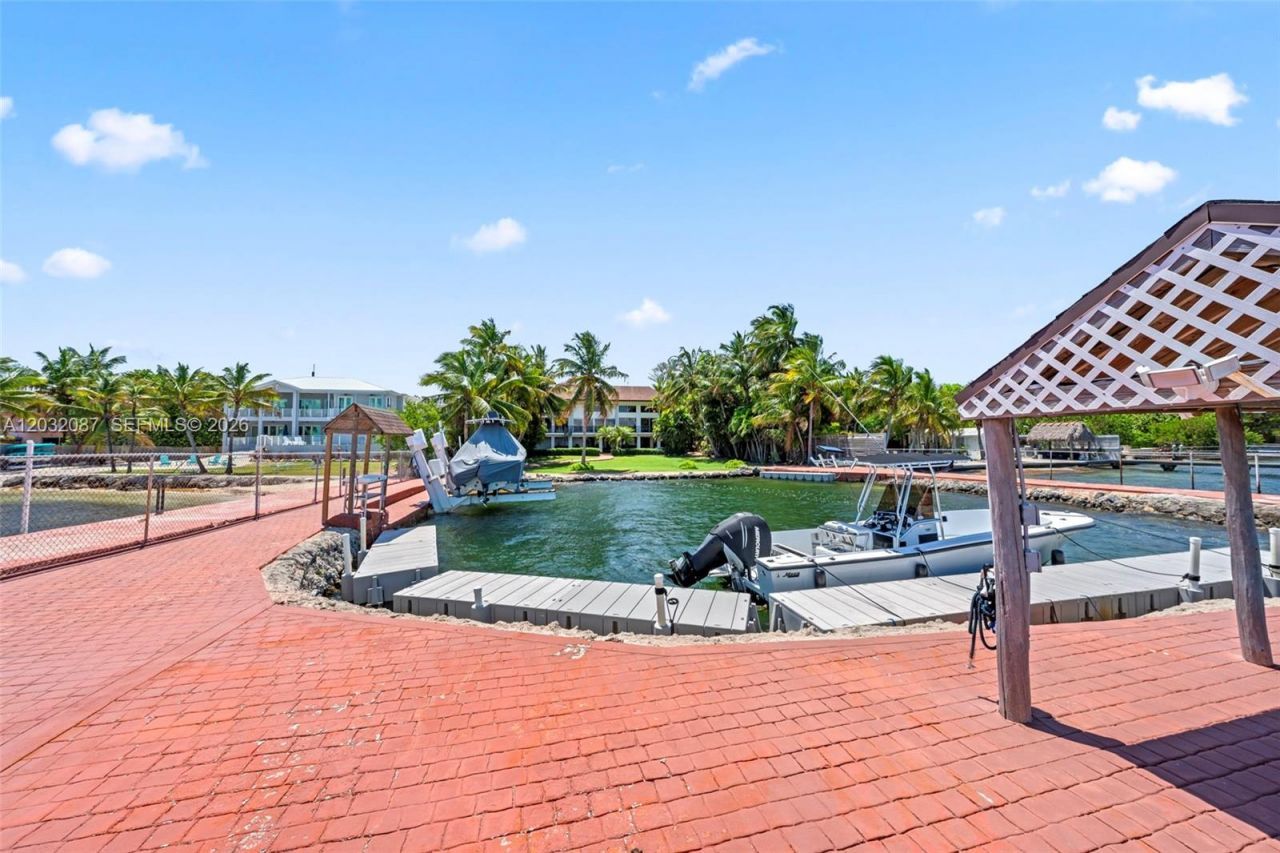 88110 Overseas Hwy, Islamorada, FL 33036 Photo