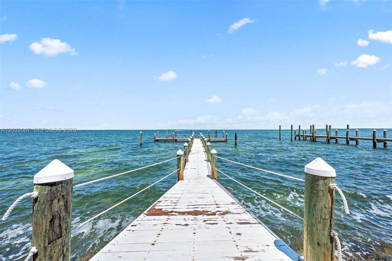 88110 Overseas Hwy, Islamorada, FL 33036 Photo