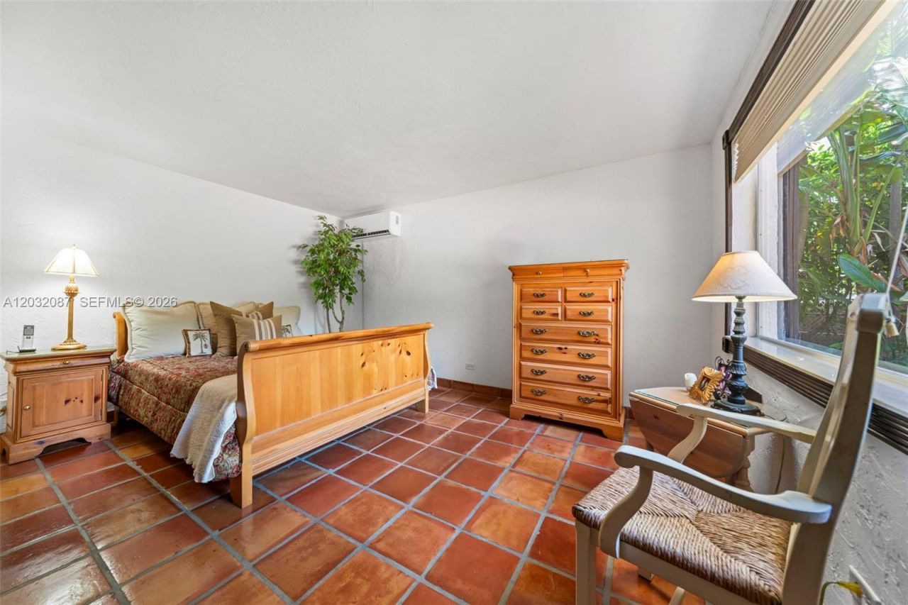 88110 Overseas Hwy, Islamorada, FL 33036 Photo