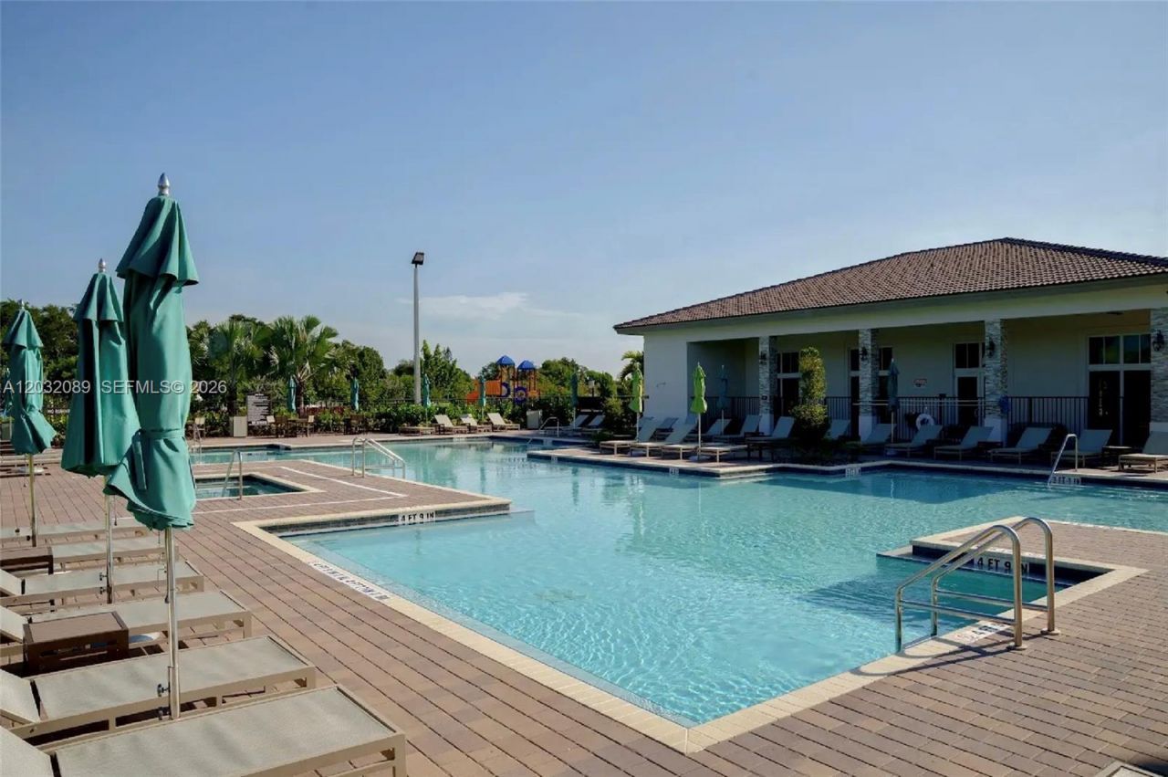 12688 NW 23rd Pl , Miami, FL 33167 Photo