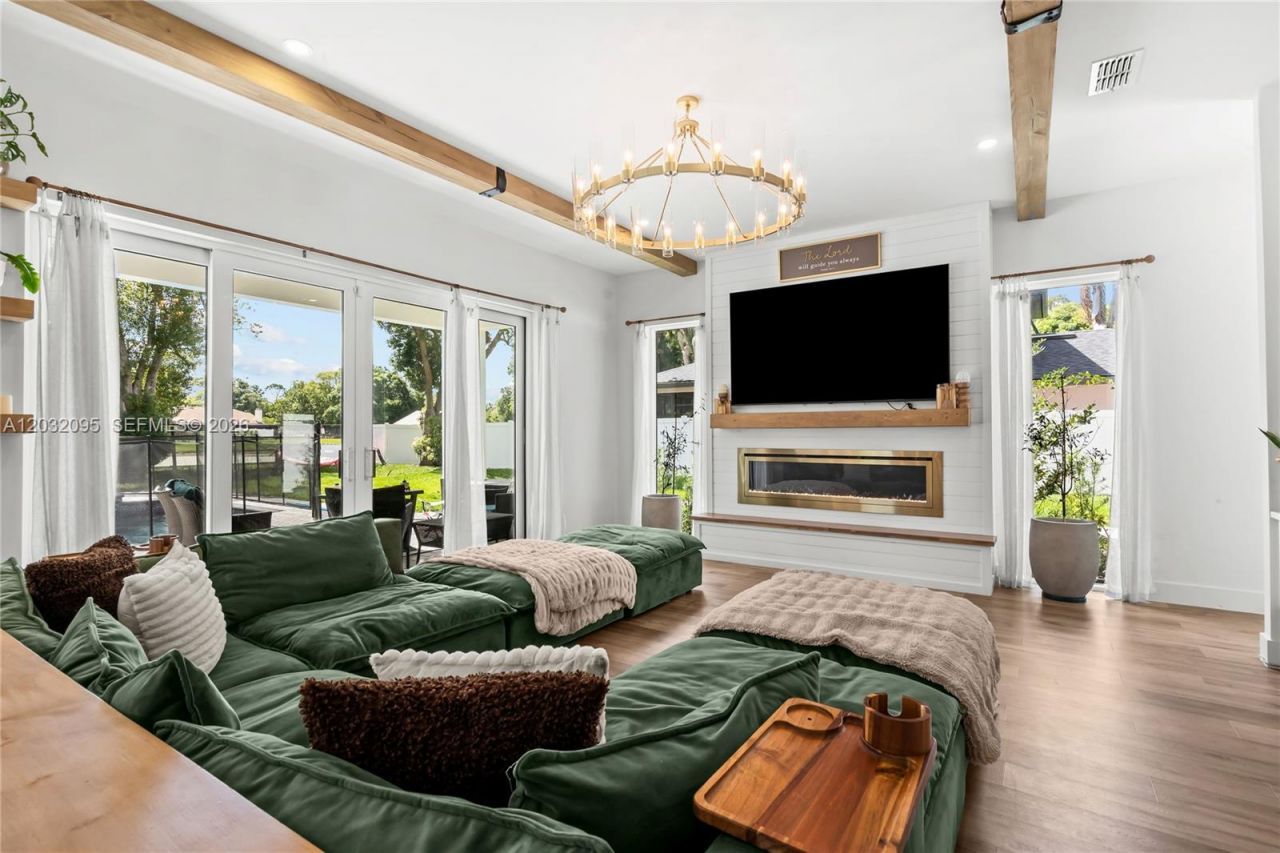 1605 Jessamine Ave , Orlando, FL 32806 Photo