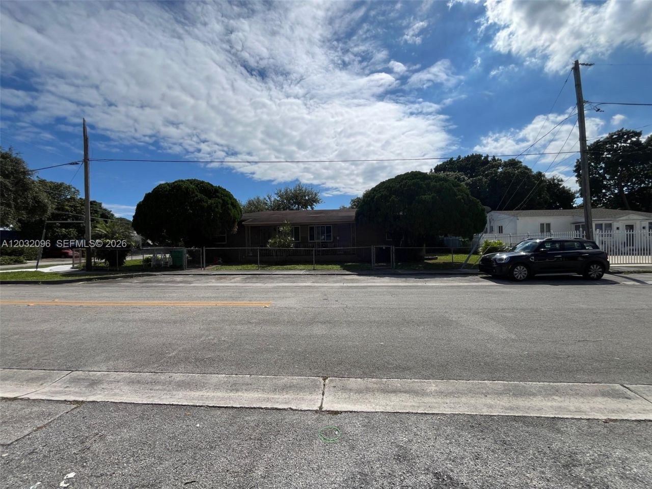 1100 NW 57th St , Miami, FL 33127 Photo