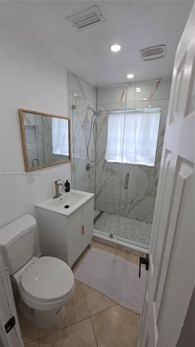 313 SW 2nd Ter , Hallandale Beach, FL 33009 Photo
