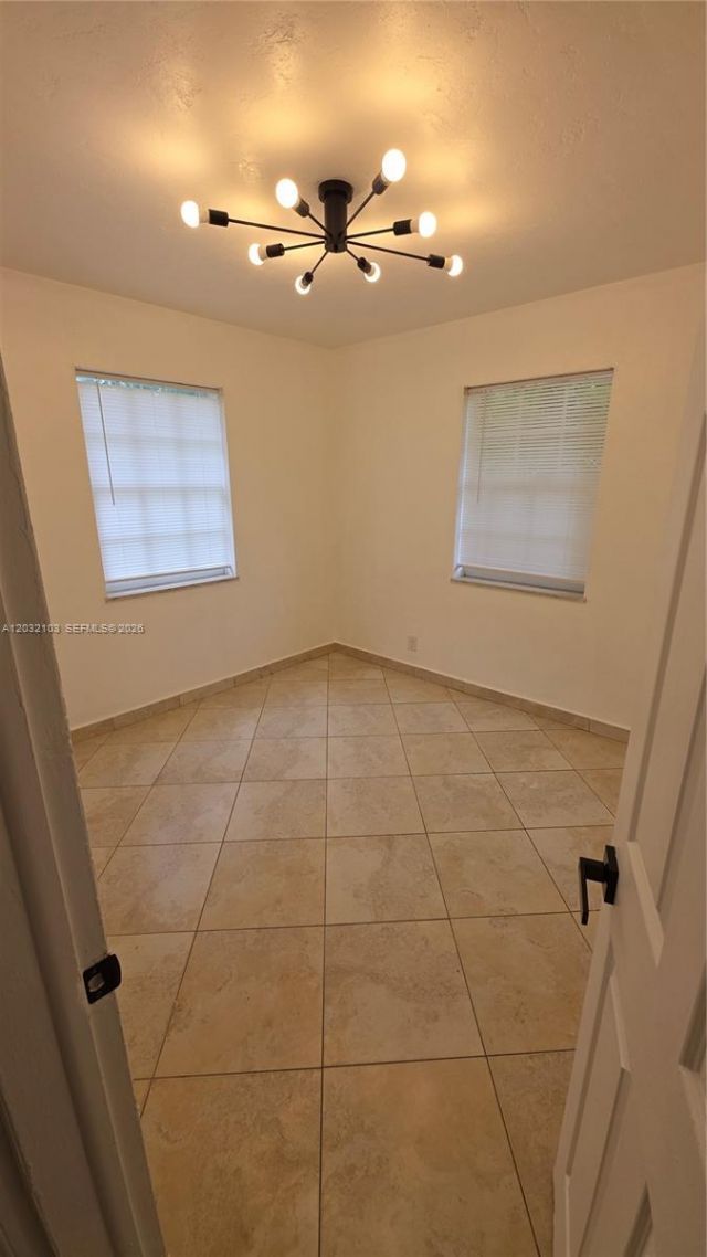 313 SW 2nd Ter , Hallandale Beach, FL 33009 Photo