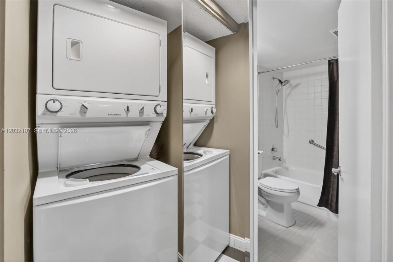 1101 SW 128th Ter , Unit 409C, Pembroke Pines, FL 33027 Photo