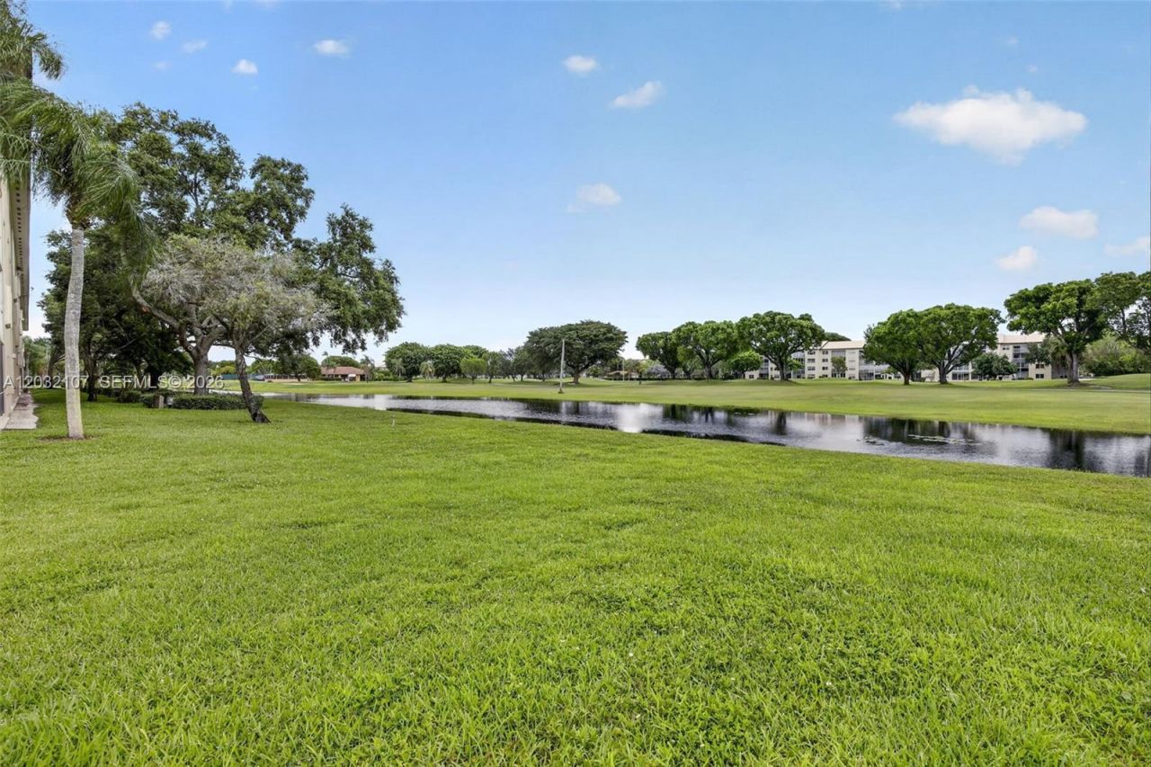 1101 SW 128th Ter , Unit 409C, Pembroke Pines, FL 33027 Photo